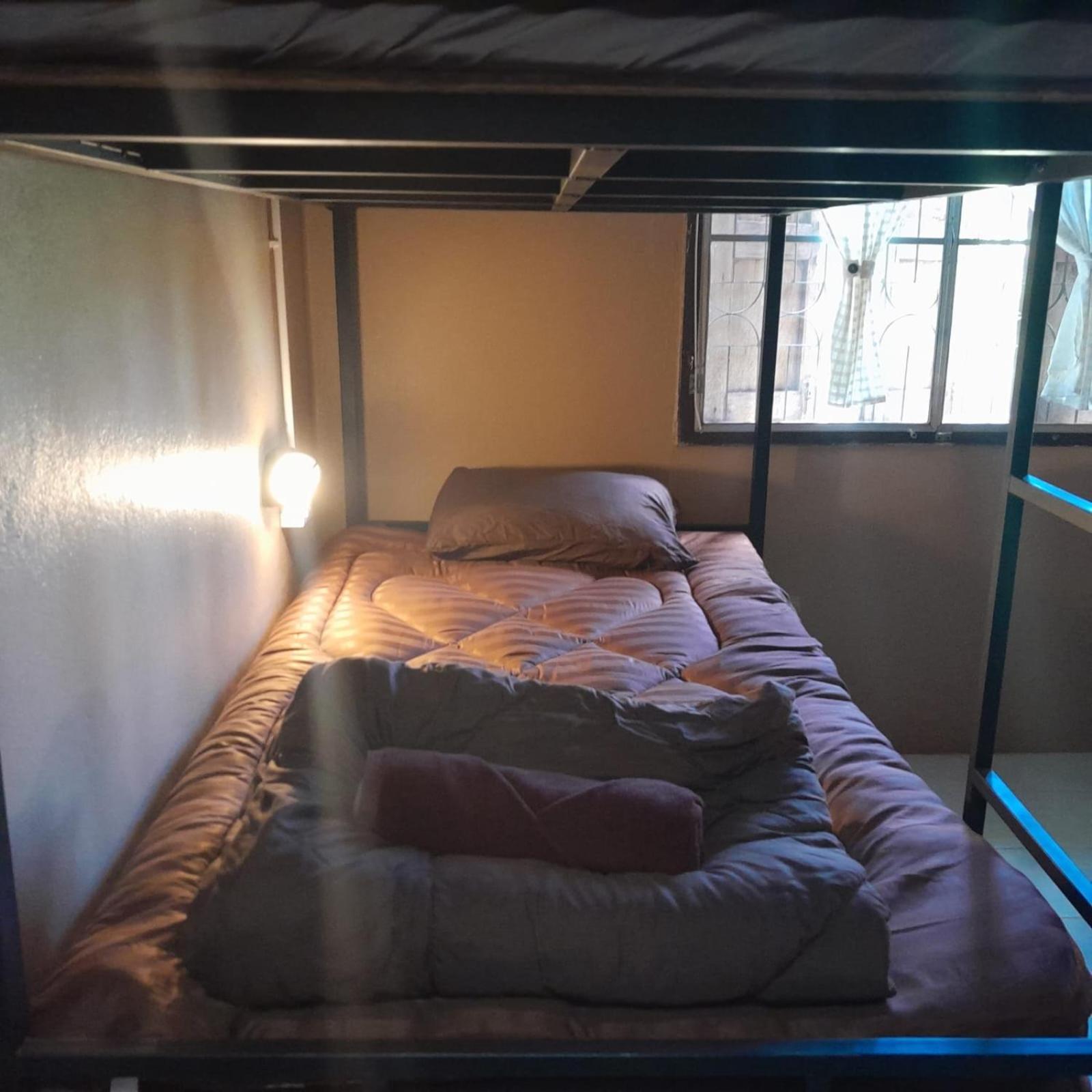 Sharky'S Hostel パーイ エクステリア 写真