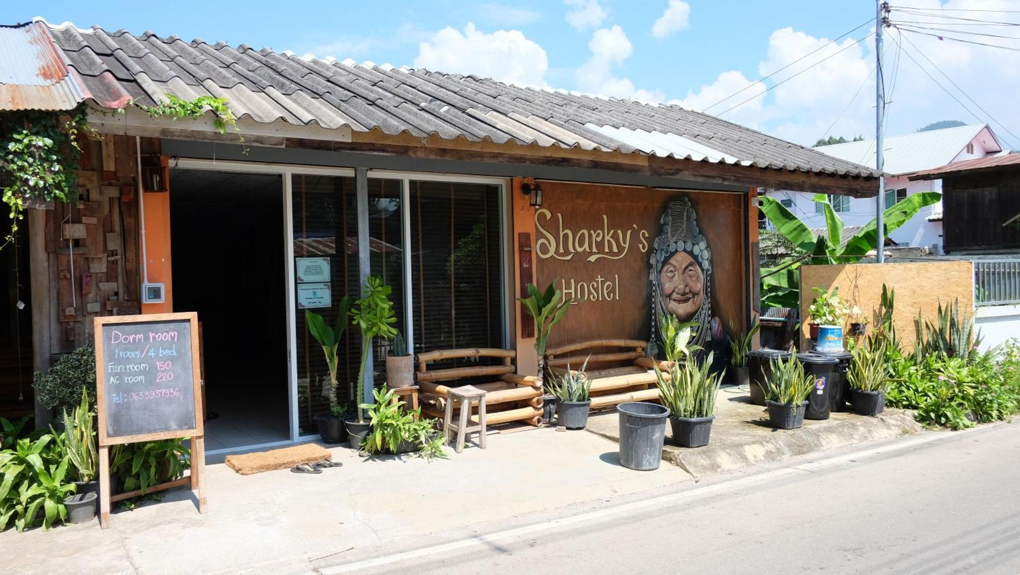 Sharky'S Hostel パーイ エクステリア 写真