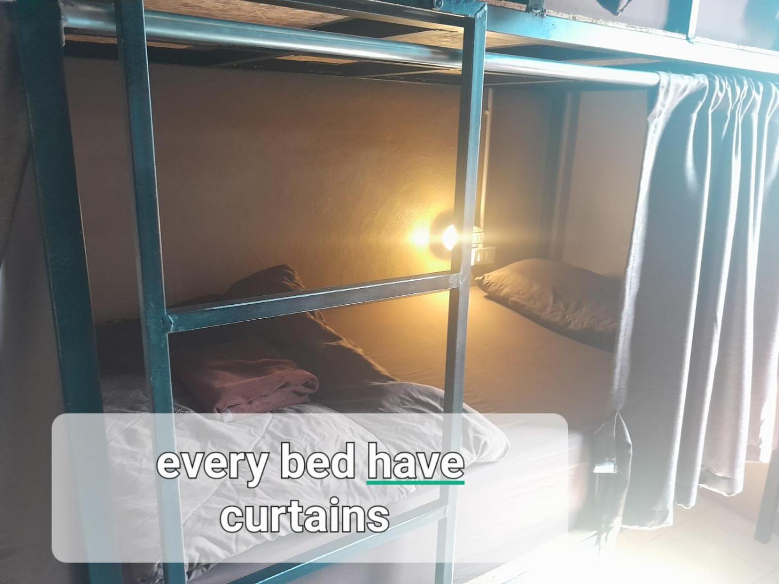 Sharky'S Hostel パーイ エクステリア 写真